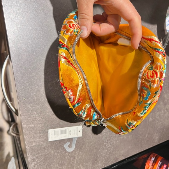 3 for $13 Small yellow bag - Picture 2 of 2